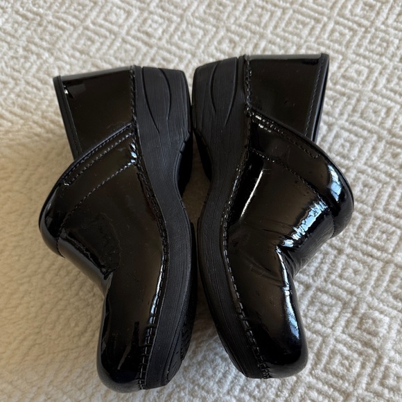 Dansko XP2.0 Professional Clogs Size 38 - Picture 2 of 10